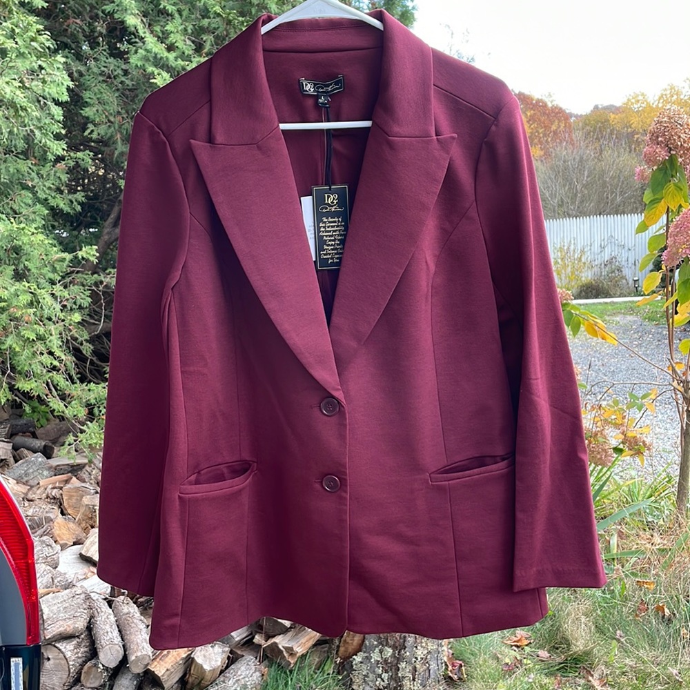 DG2 By Diane Gilman Ponte Knit Blazer Jacket Burgundy Red Large Boyfriend NWT